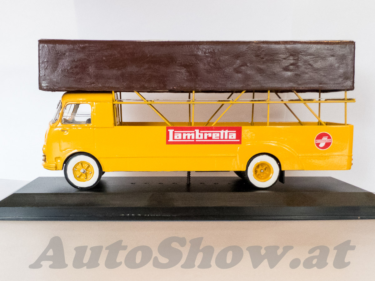 „LAMBRETTA“ Afa Romeo Transporter, 1950ies