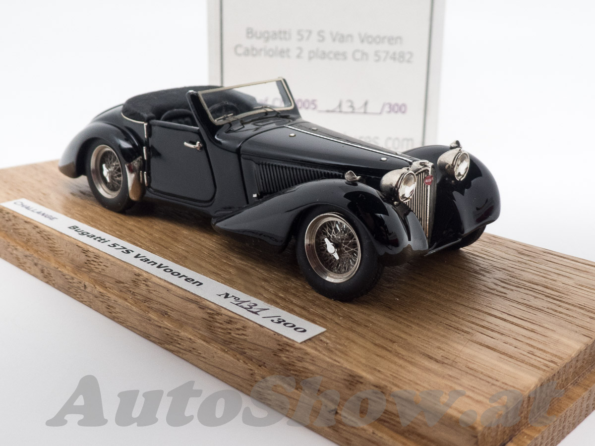 Bugatti 57 S Cabriolet, chassis 57482 by VanVooren, black
