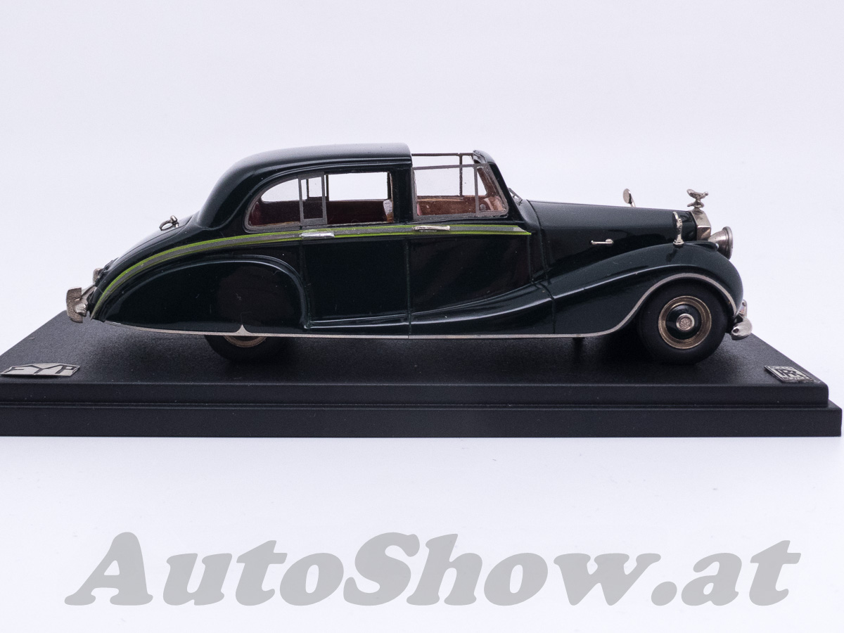 Rolls-Royce Phantom IV Sedanca De Ville, chassis 4AF20 by Hooper, car of HRH The Aga Khan III, 1952, dark green with light green stripe
