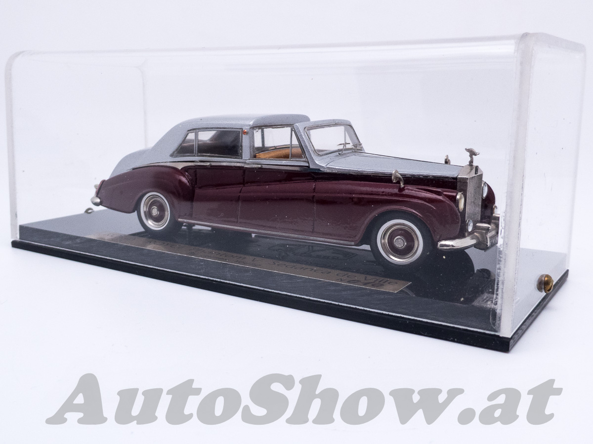 Rolls-Royce Phantom V Sedanca de Ville by James Young, ECHT-LEDER-SITZE, dunkelrot – silber met./  REAL LEATHER SEATS, dark red – silver