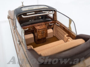 Rolls-Royce Phantom VI open State Landaulet by Mulliner Park Ward, ECHT-LEDER-SITZE + Verdeck, Holz-Design im Innenraum ! Gold met. / REAL LEATHER SEATS and folded roof, wooden design interior, gold met. – Bild 3