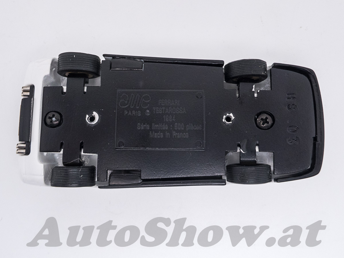 Ferrari Testarossa, 1984, weiß / white - Image 3