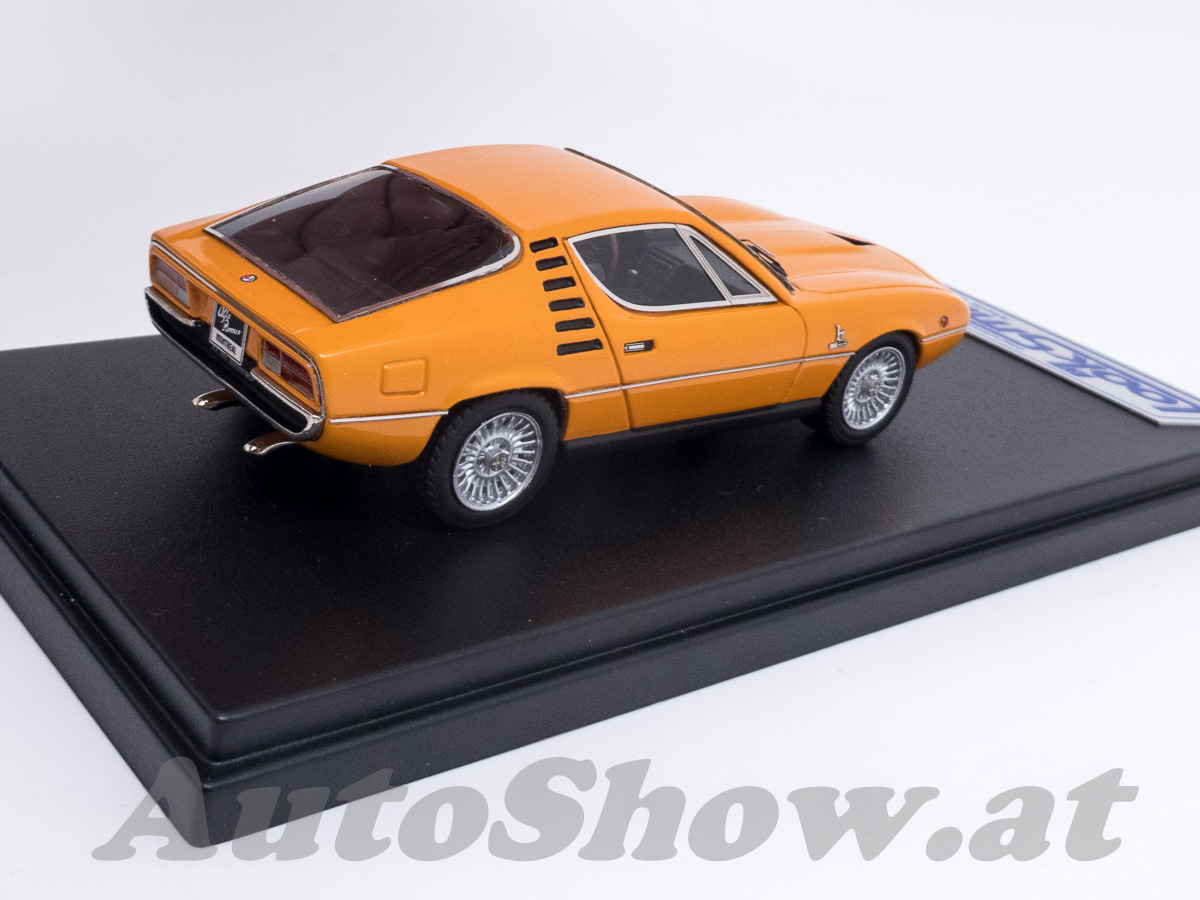 Alfa Romeo Montreal by Bertone, orange