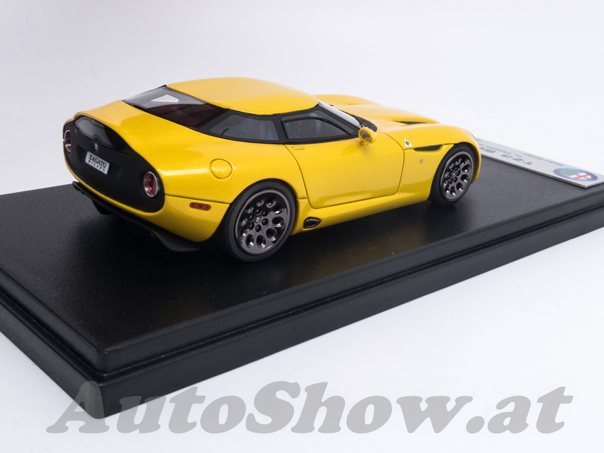Alfa Romeo TZ3 Stradale Straßenversion, 2011, gelb marella / yellow marella
