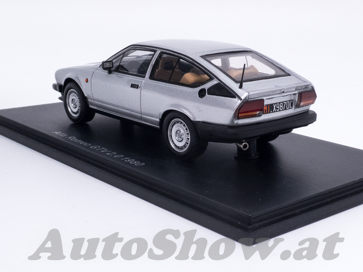 Alfa Romeo GTV 2.0, 1980, silber / silver