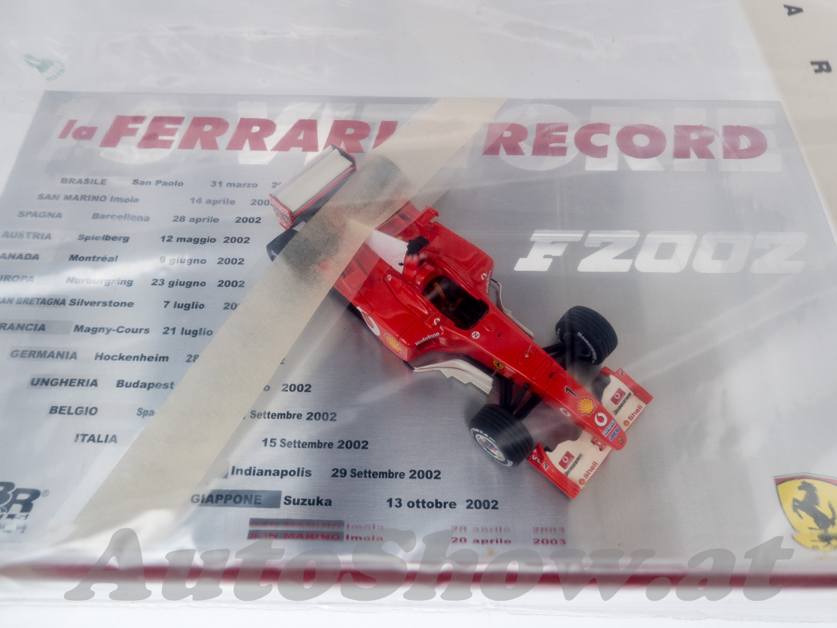 Set "La Ferrari dei Record - 15 Victories Record" Ferrari F2002, Michael Schumacher,# 1 - on big ALUMINIUM BASE – Bild 4