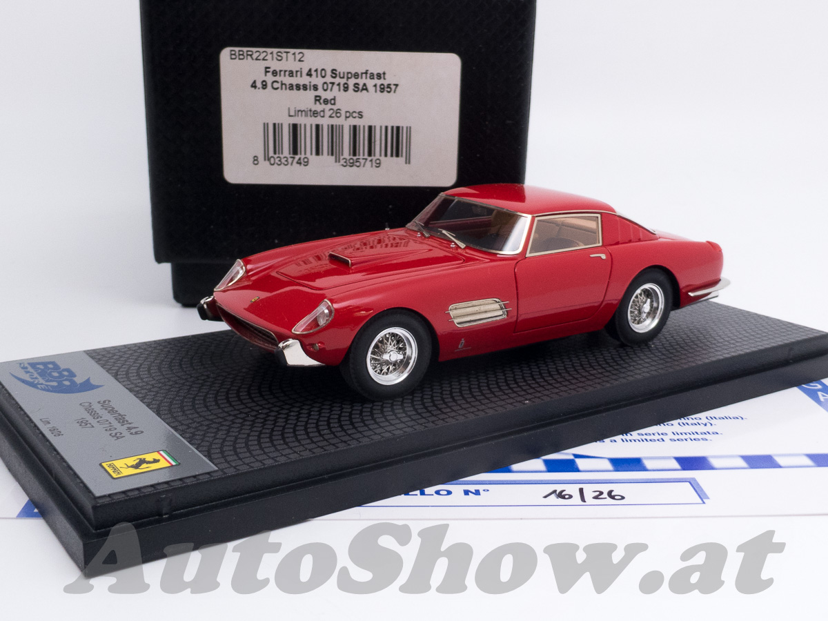 Ferrari 410 4.9 Liter Superfast Coupé, Chassis 0719SA, Pininfarina, 1957, rot, in schwarzer BBR Schachtel